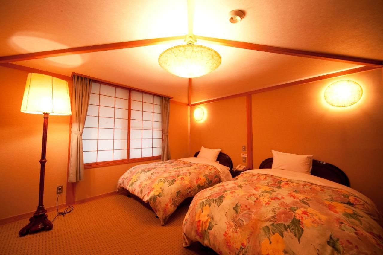 Hotel Ryotei Tanokura Jufu Exteriér fotografie
